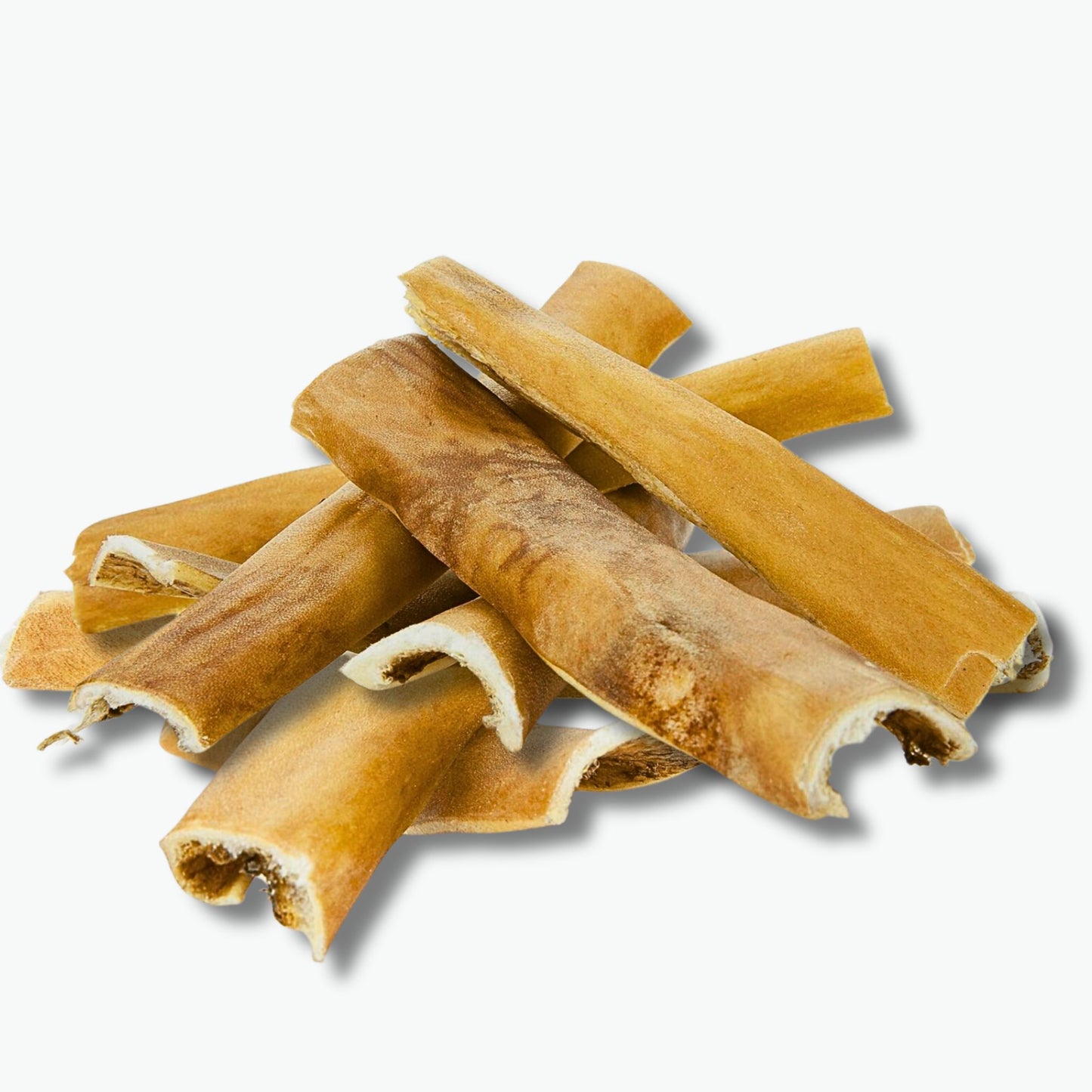 Gerollte Kausnacks für Hunde aus natürlicher Rinderhaut