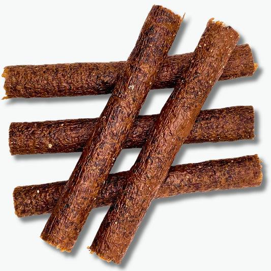 Rind Kausnack-Sticks, ideal als gesunde Hundebelohnung.
